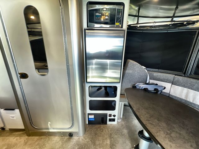 2026 Airstream 20Xe Base