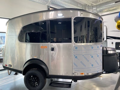 2025 Airstream 16X Base