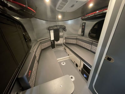 2025 Airstream 16X Base