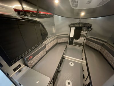 2025 Airstream 16X Base