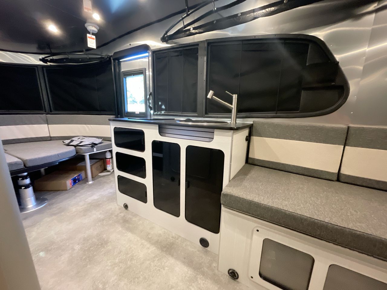 2026 Airstream 20Xe Base