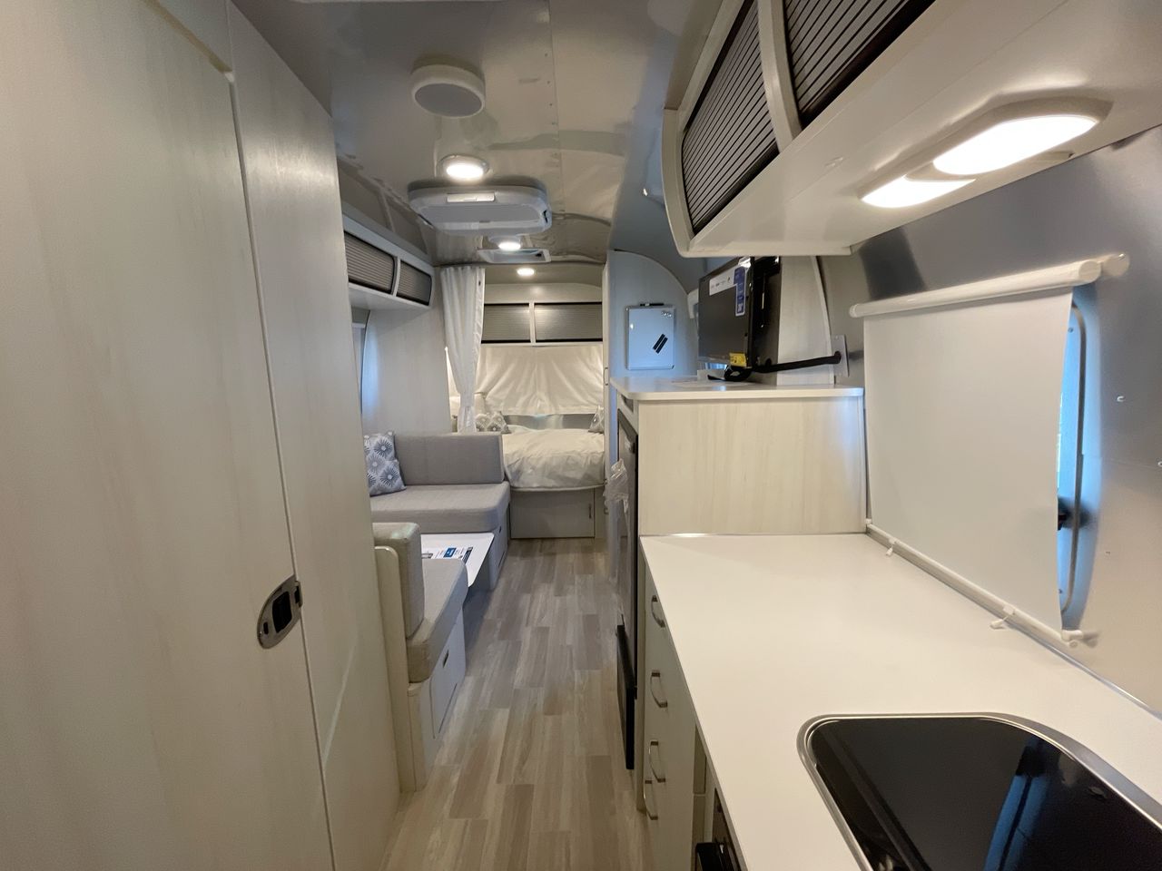 2026 Airstream 20FB Base