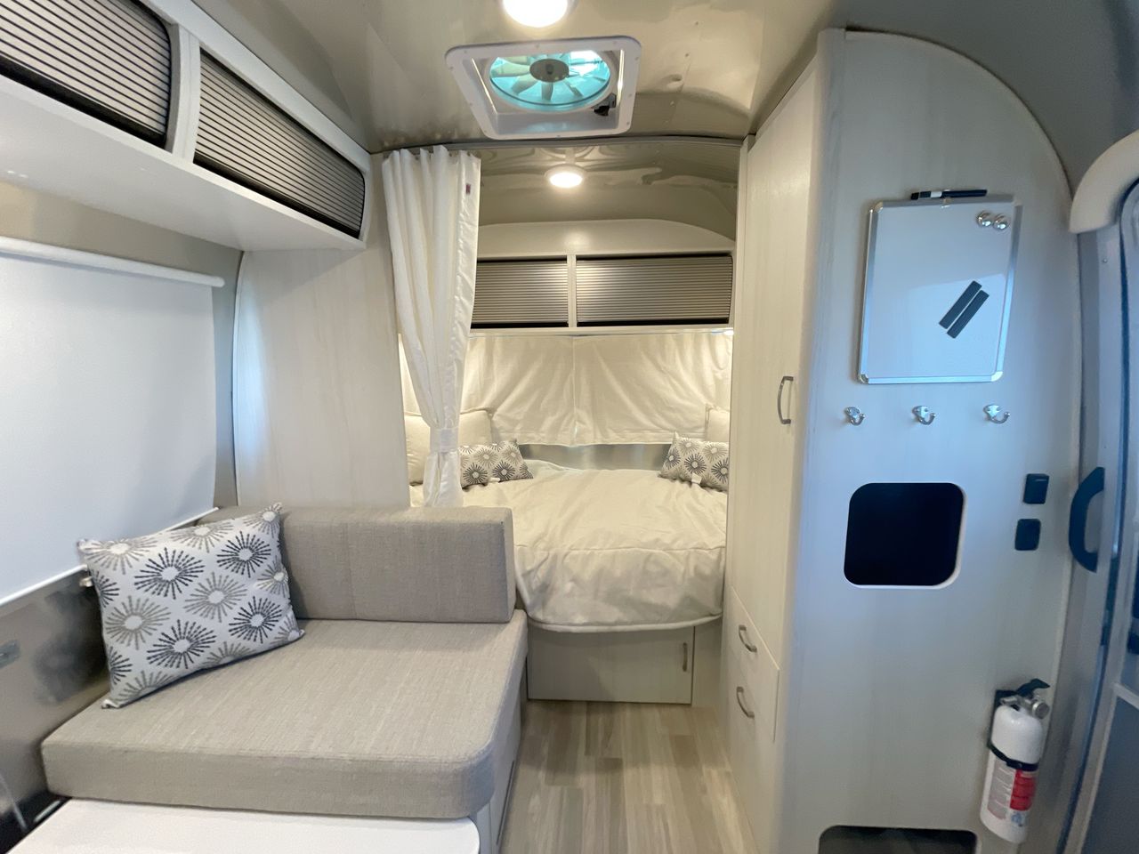 2026 Airstream 20FB Base
