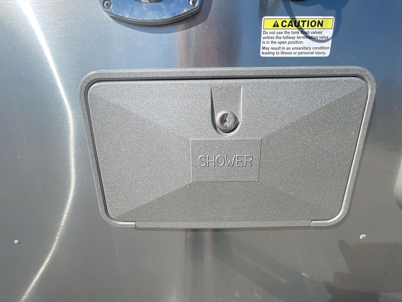 2023 Airstream 16RB Base