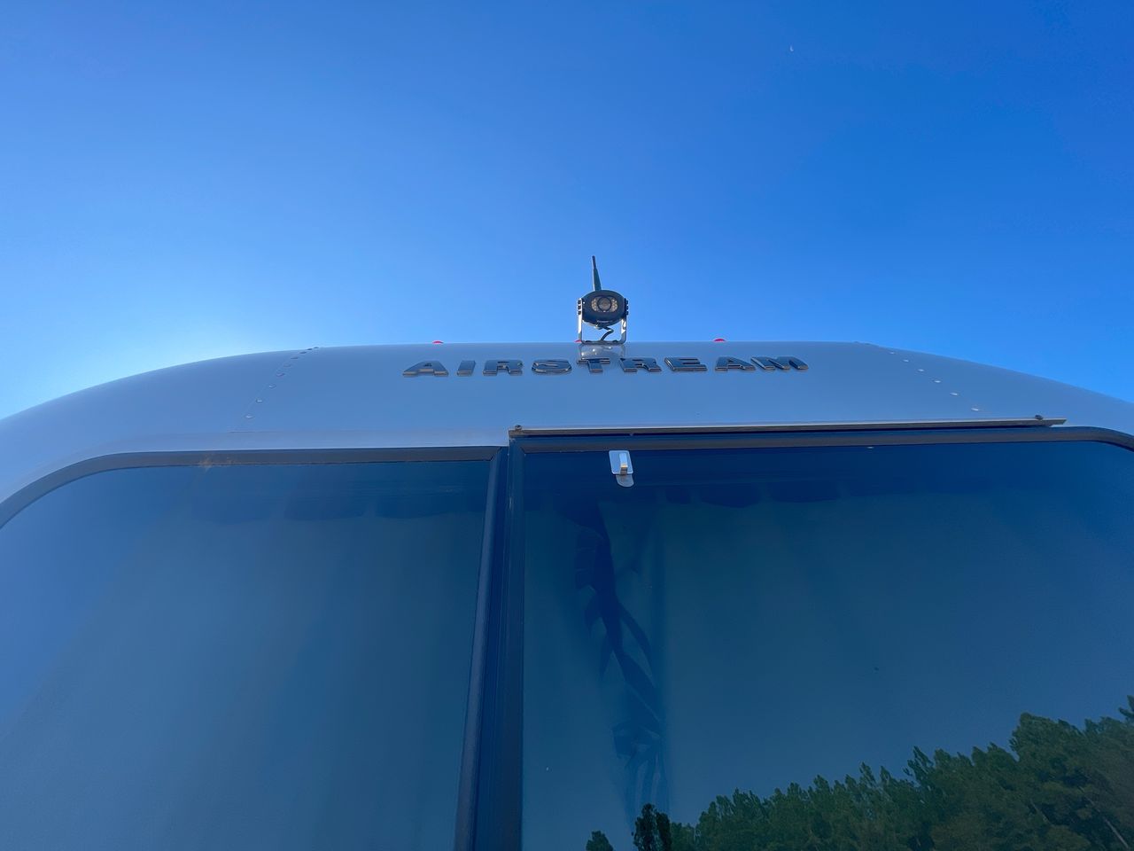 2023 Airstream 16RB Base