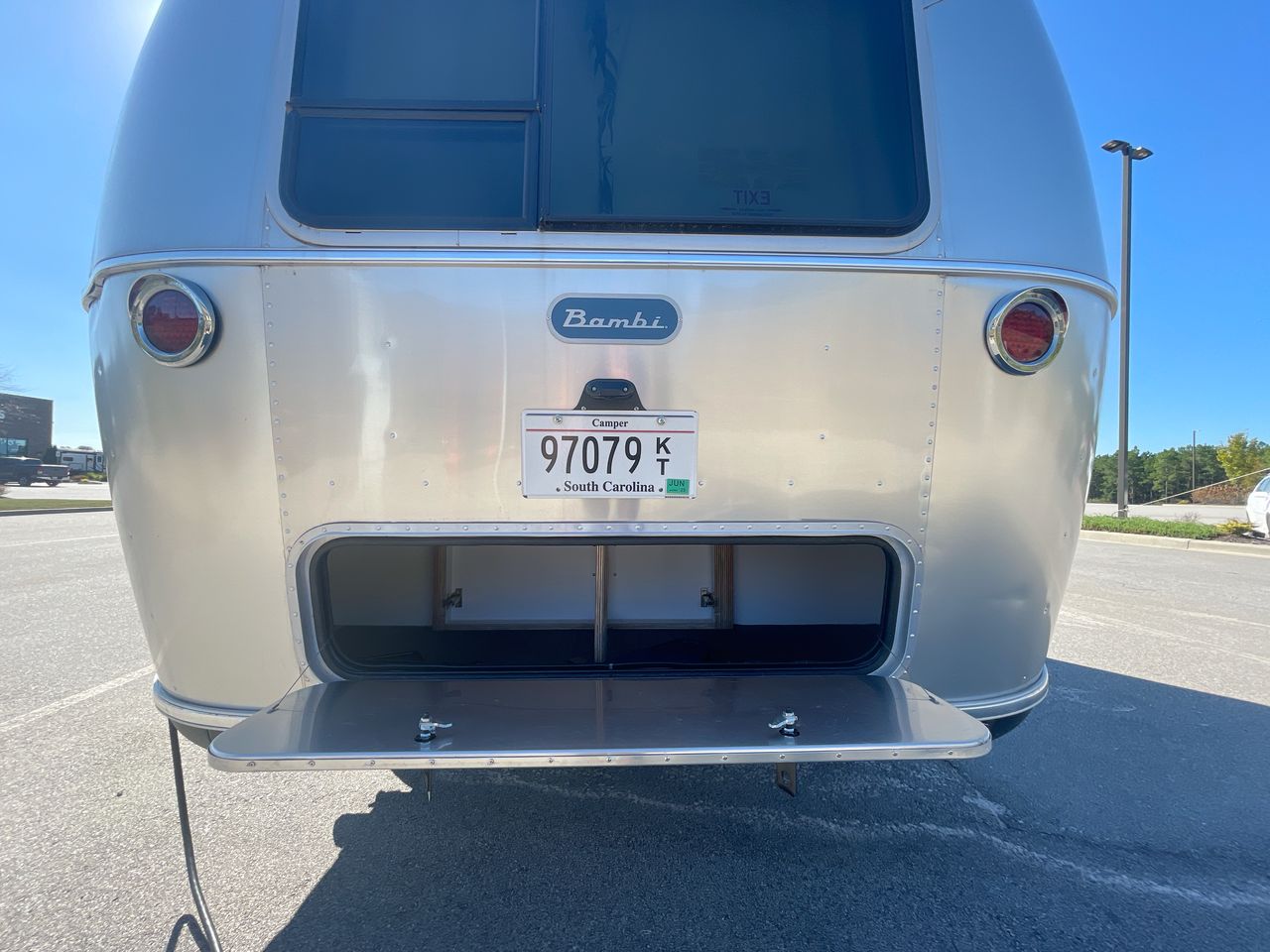 2023 Airstream 16RB Base