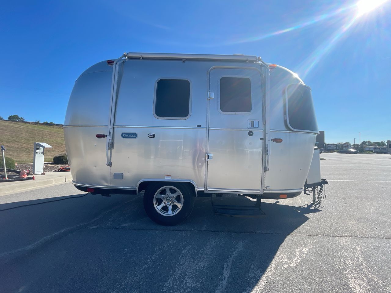 2023 Airstream 16RB Base