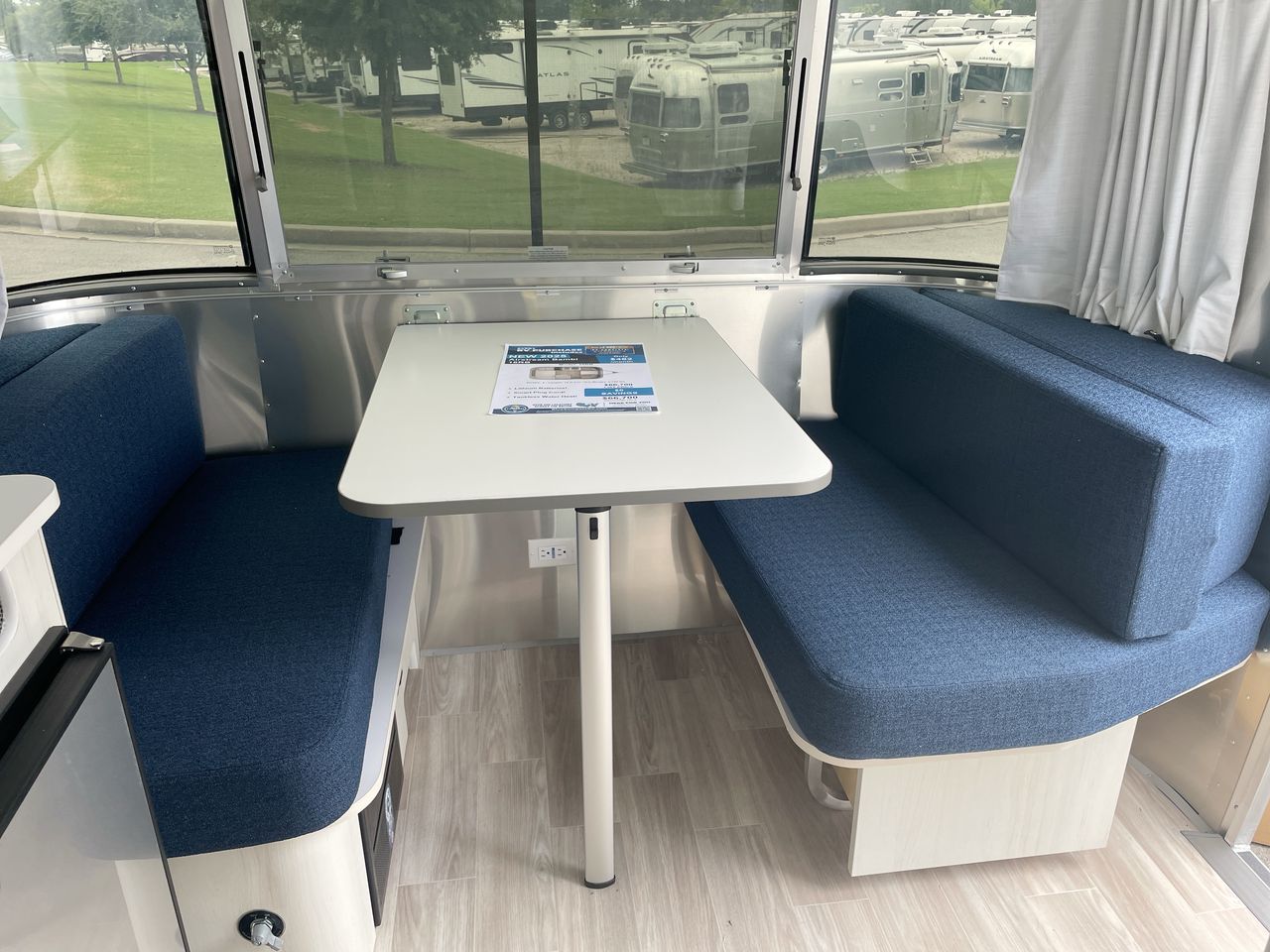 2025 Airstream 16RB Base