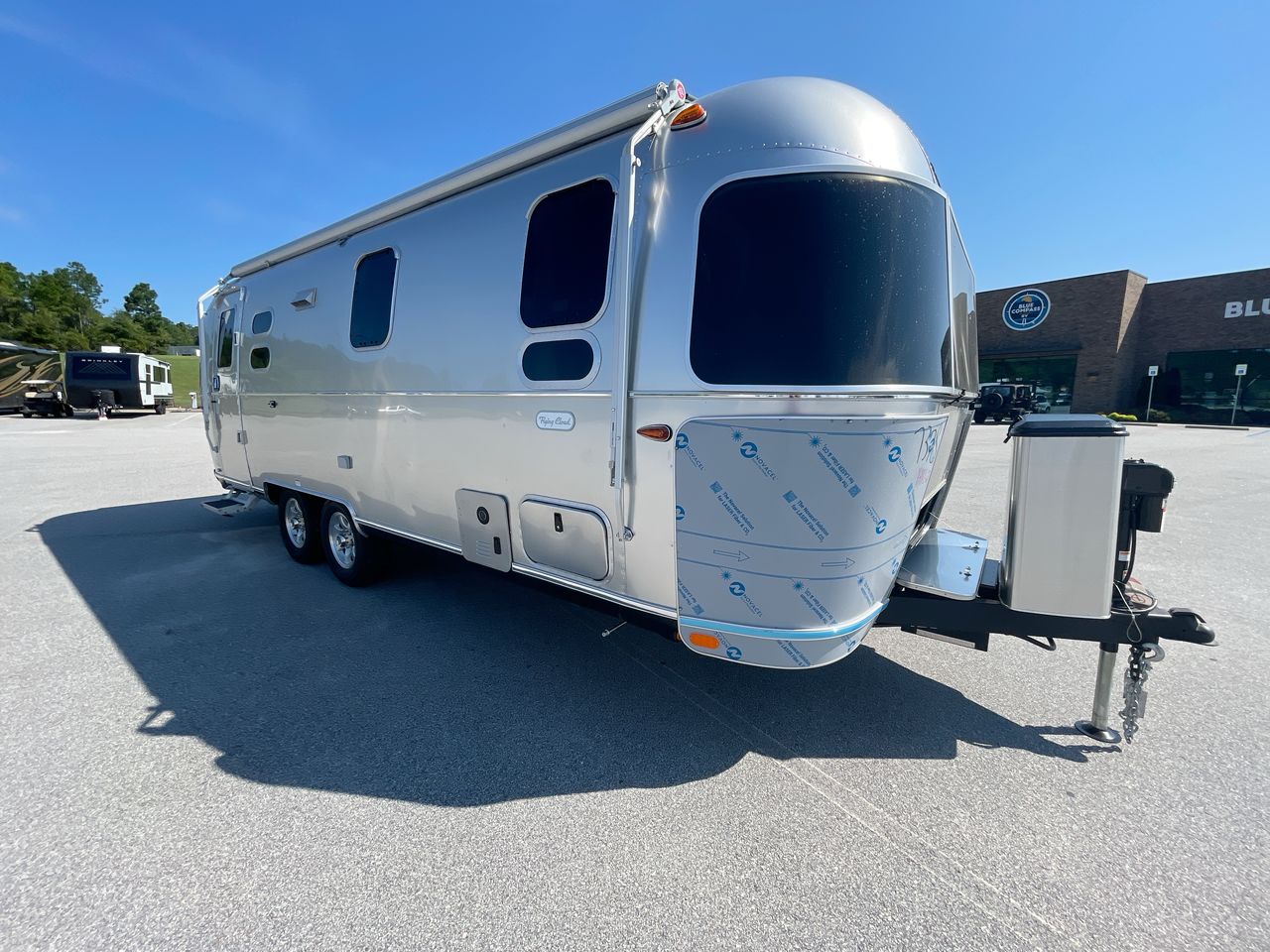 2026 Airstream 25FBT Base
