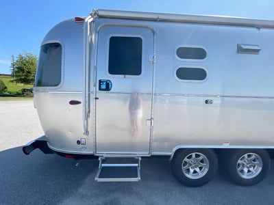 2026 Airstream 25FBT Base