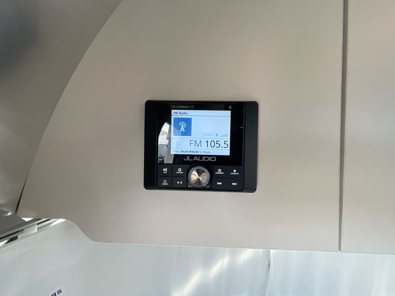 2026 Airstream 25FBT Base