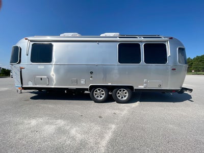 2026 Airstream 25FBT Base
