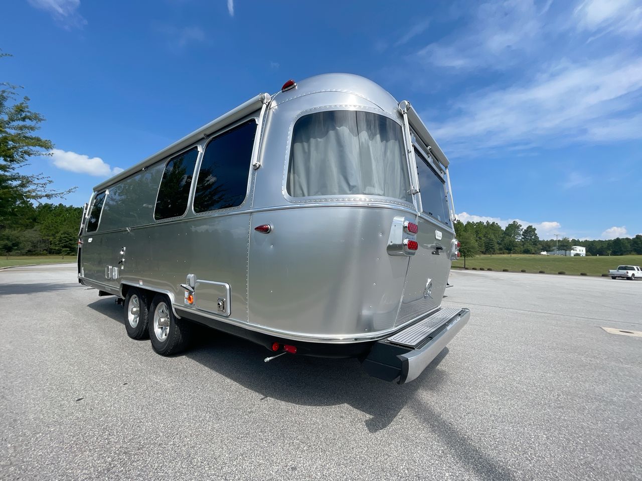 2026 Airstream 25FBQ Base