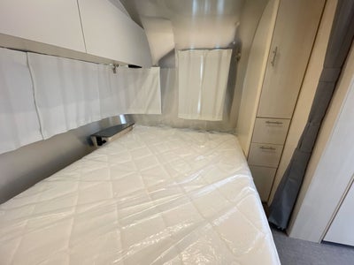 2026 Airstream 25FBQ Base