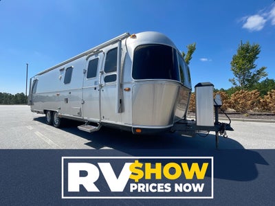 2016 Airstream 30FBQ Base