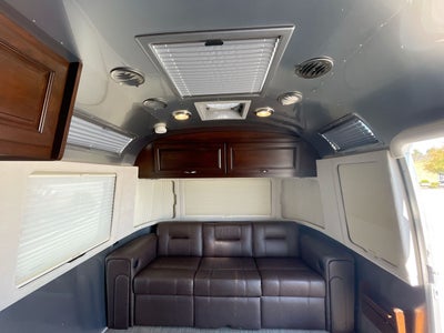 2016 Airstream 30FBQ Base