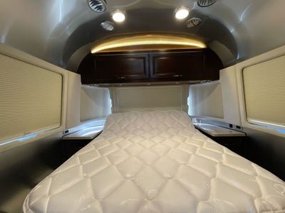 2016 Airstream 30FBQ Base