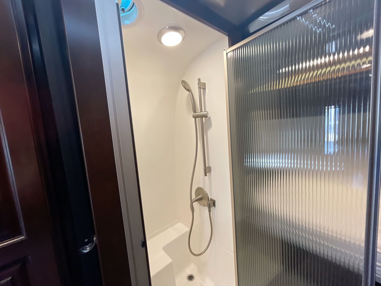 2016 Airstream 30FBQ Base