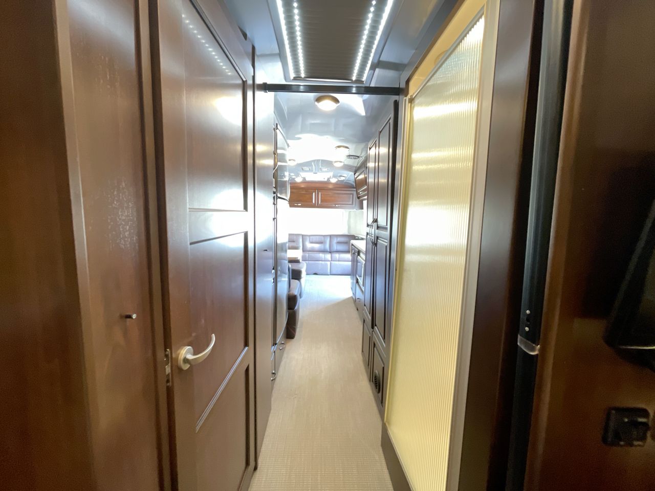 2016 Airstream 30FBQ Base