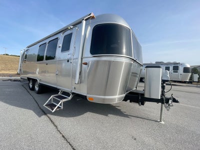 2020 Airstream 28RBQ Base