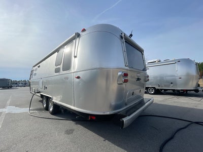2020 Airstream 28RBQ Base