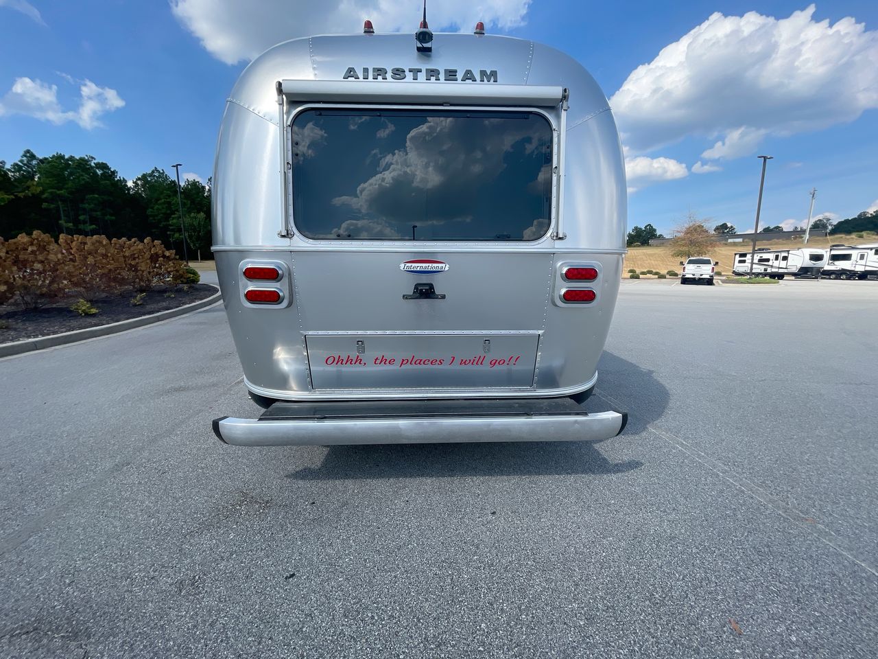 2018 Airstream 30RB (Rear Queen Bed) Base