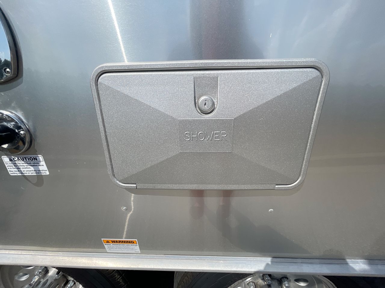 2024 Airstream 30RBT Base