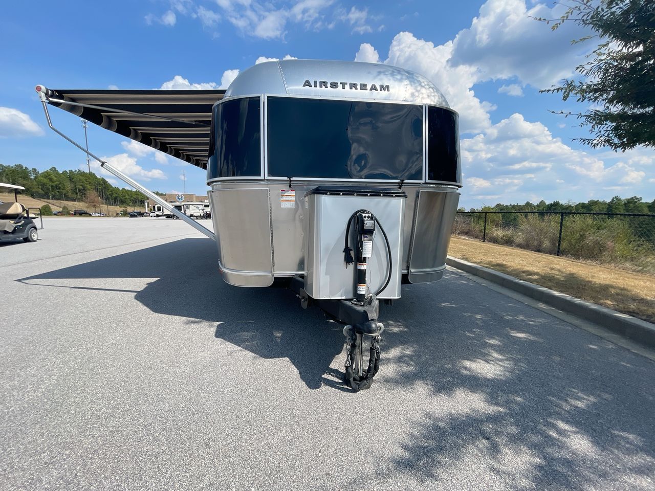 2024 Airstream 30RBT Base