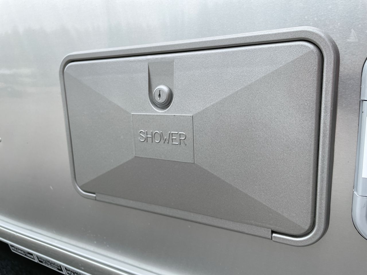 2025 Airstream 27FBQ Base