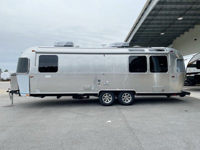 2025 Airstream 27FBQ Base