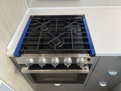 2026 Airstream 27FBT Base