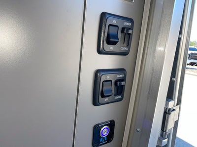 2026 Airstream 27FBT Base