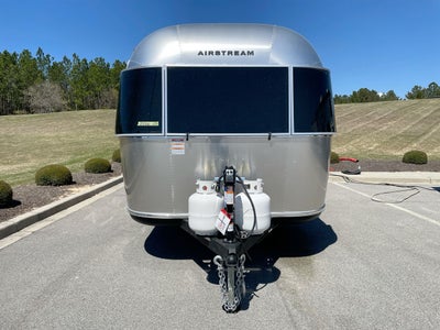 2025 Airstream 22FB Base