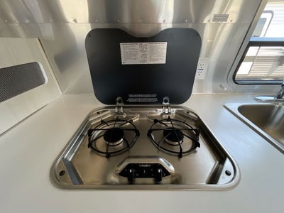 2025 Airstream 22FB Base