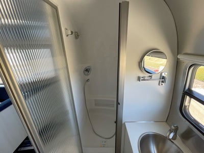 2025 Airstream 22FB Base