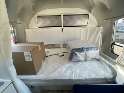 2025 Airstream 22FB Base