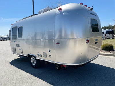 2025 Airstream 22FB Base