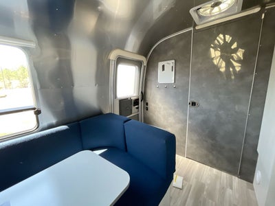 2025 Airstream 22FB Base