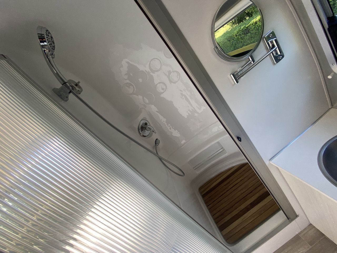 2024 Airstream 22FB Base