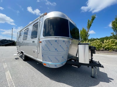 2026 Airstream 22FB Base