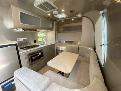 2026 Airstream 22FB Base