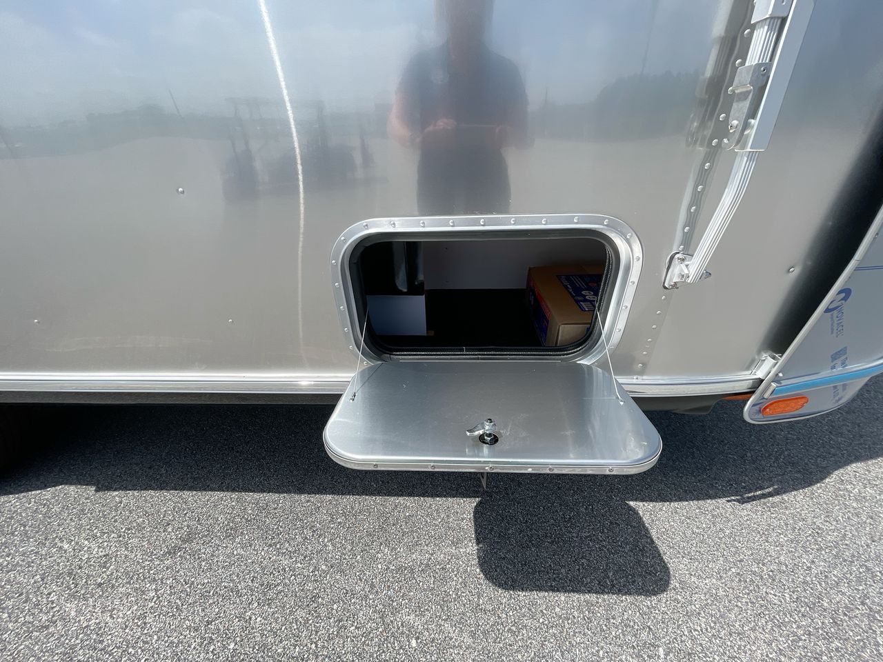 2026 Airstream 22FB Base