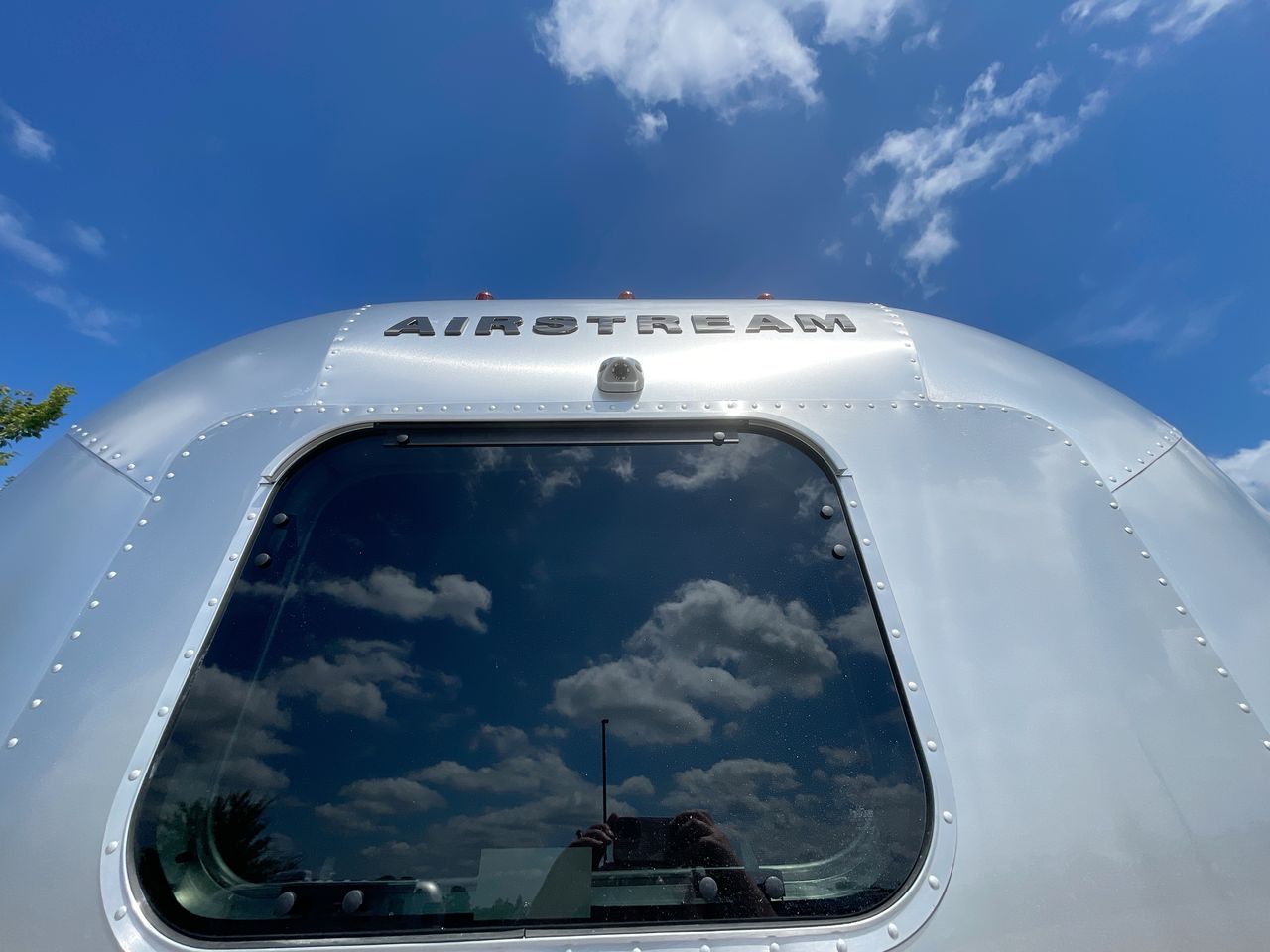 2026 Airstream 22FB Base
