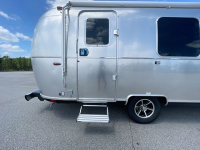 2026 Airstream 22FB Base