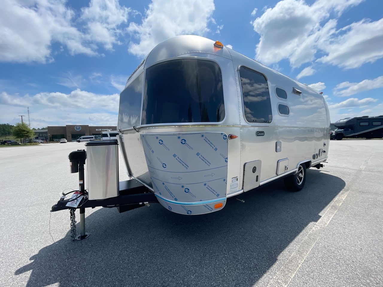 2026 Airstream 22FB Base