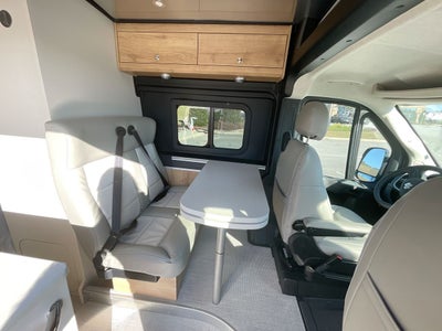 2026 Airstream Rangeline Base