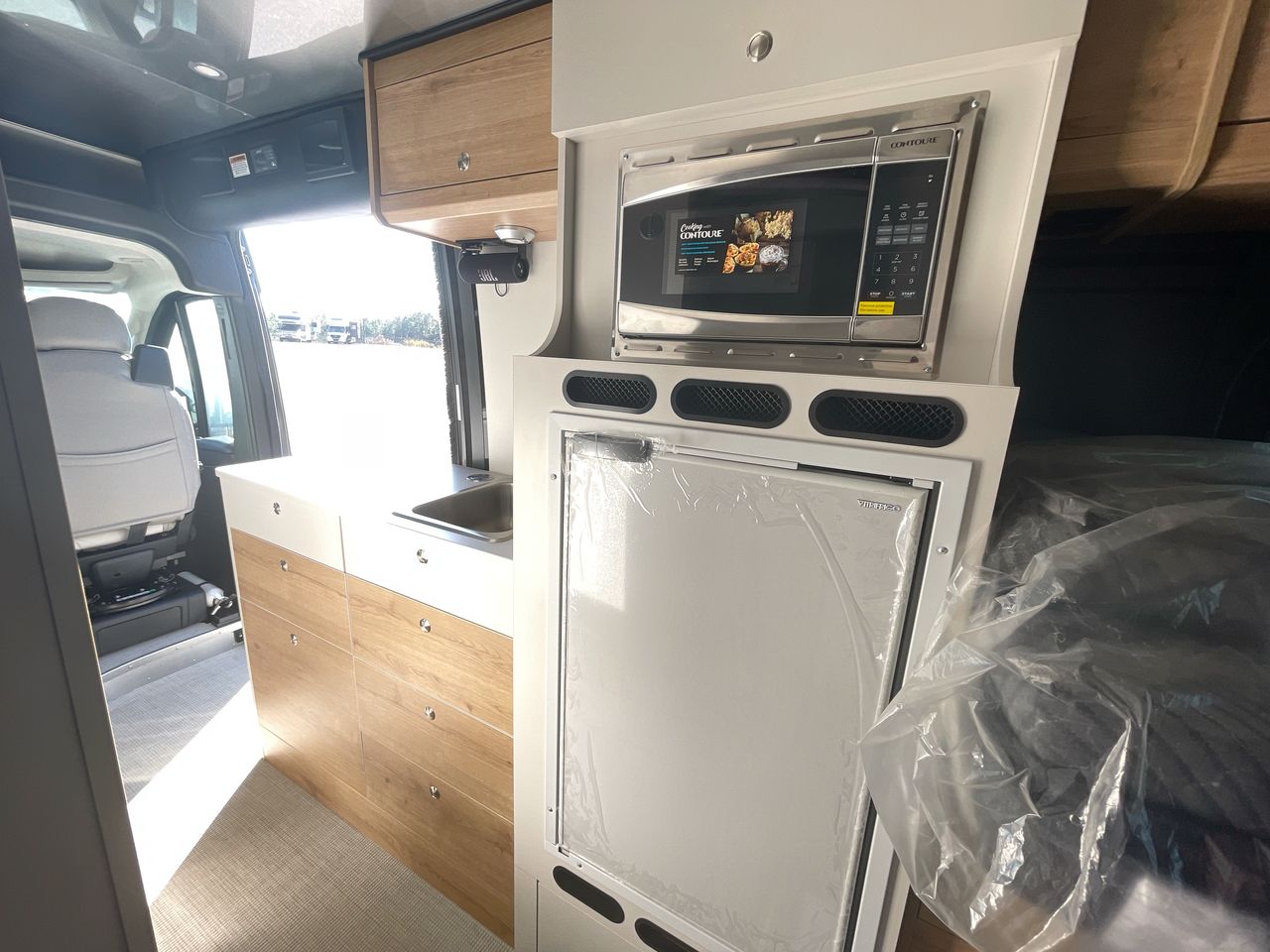 2026 Airstream Rangeline Base
