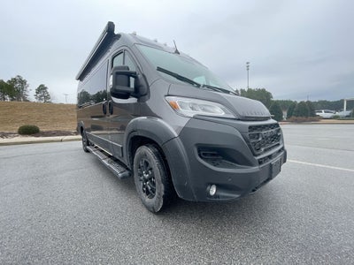 2026 Airstream Rangeline Base