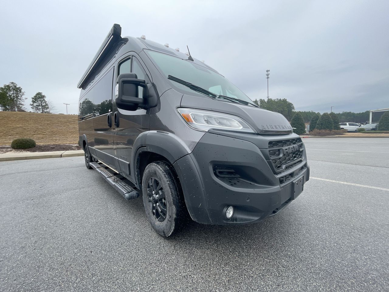 2026 Airstream Rangeline Base