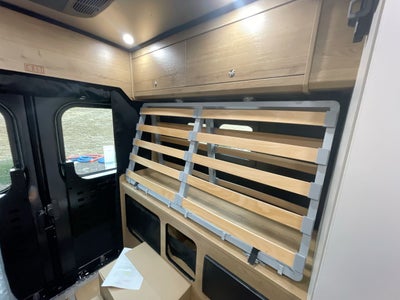 2026 Airstream Rangeline Base